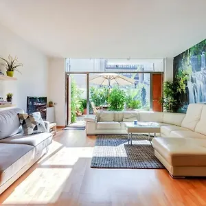 https://modernismo-paseo-de-gracia.catalonia-hotels.com