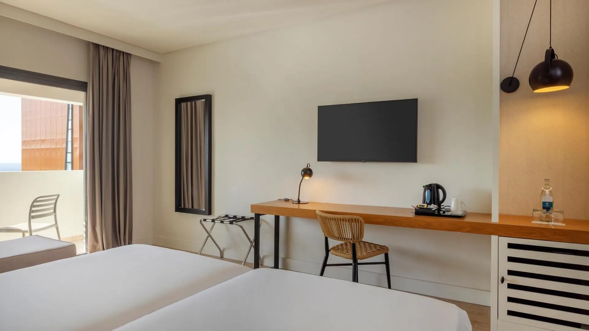 Aluasoul Costa Adeje - New Opening (Adults Only) Hotel 4*, Costa Adeje (Tenerife)